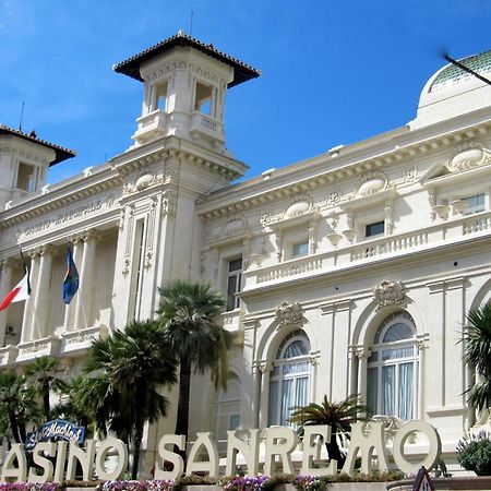 Appartement Nuova! Al centro della Città nei vicoli del Borgo à San Remo Extérieur photo