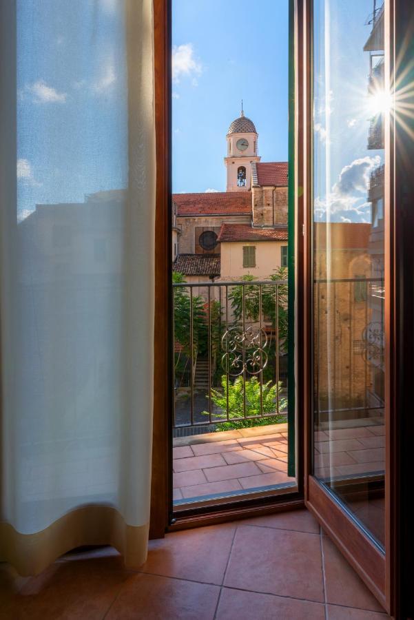 Appartement Nuova! Al centro della Città nei vicoli del Borgo à San Remo Extérieur photo